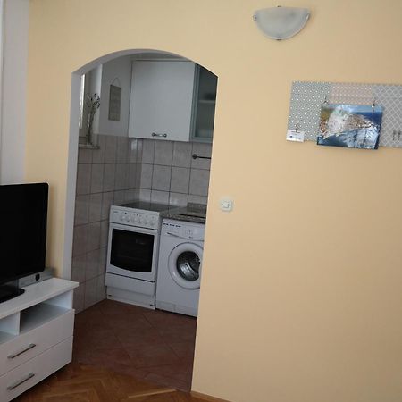 Apartments Nena Podstrana Exterior photo
