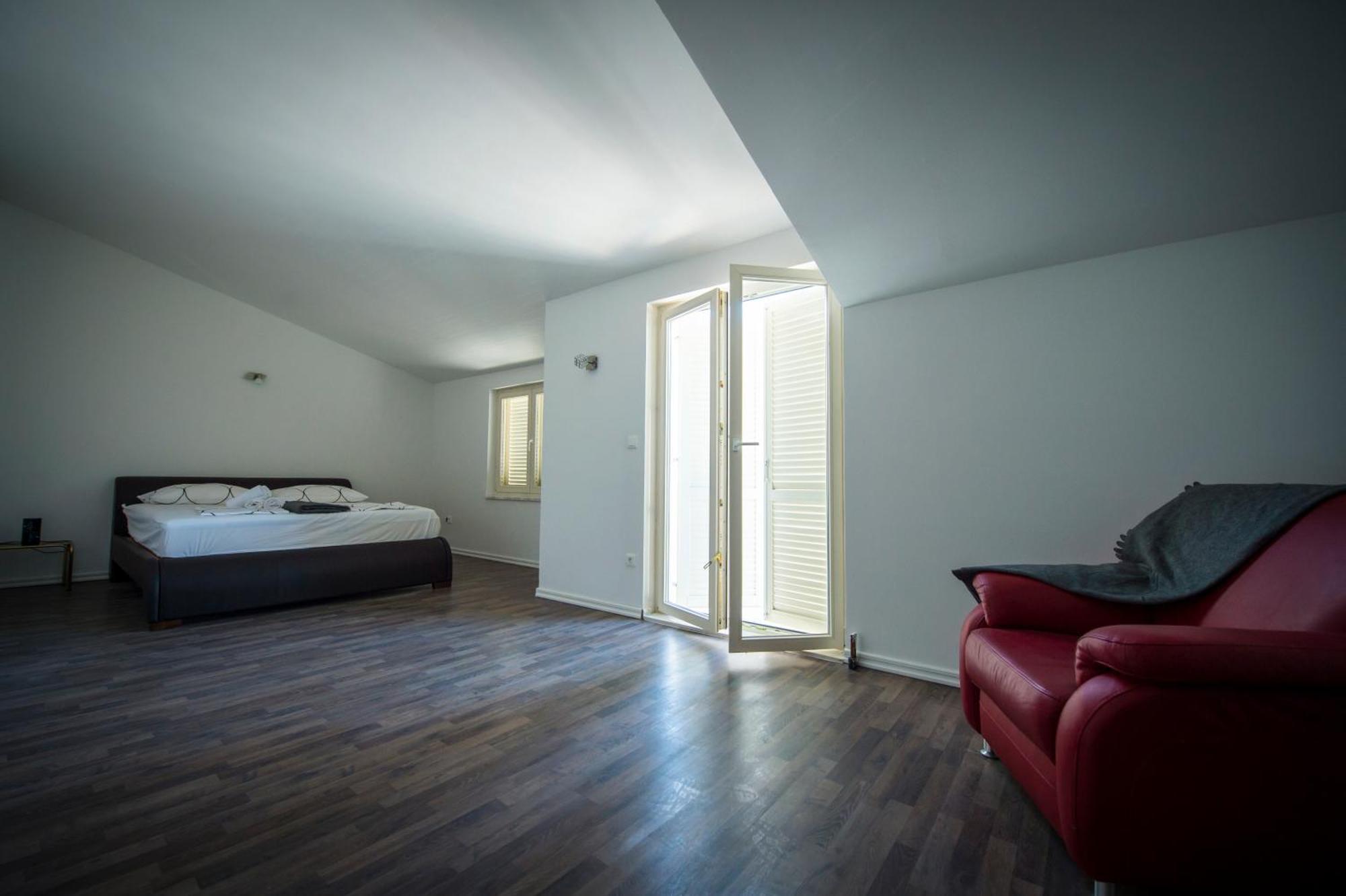 Apartments Nena Podstrana Exterior photo
