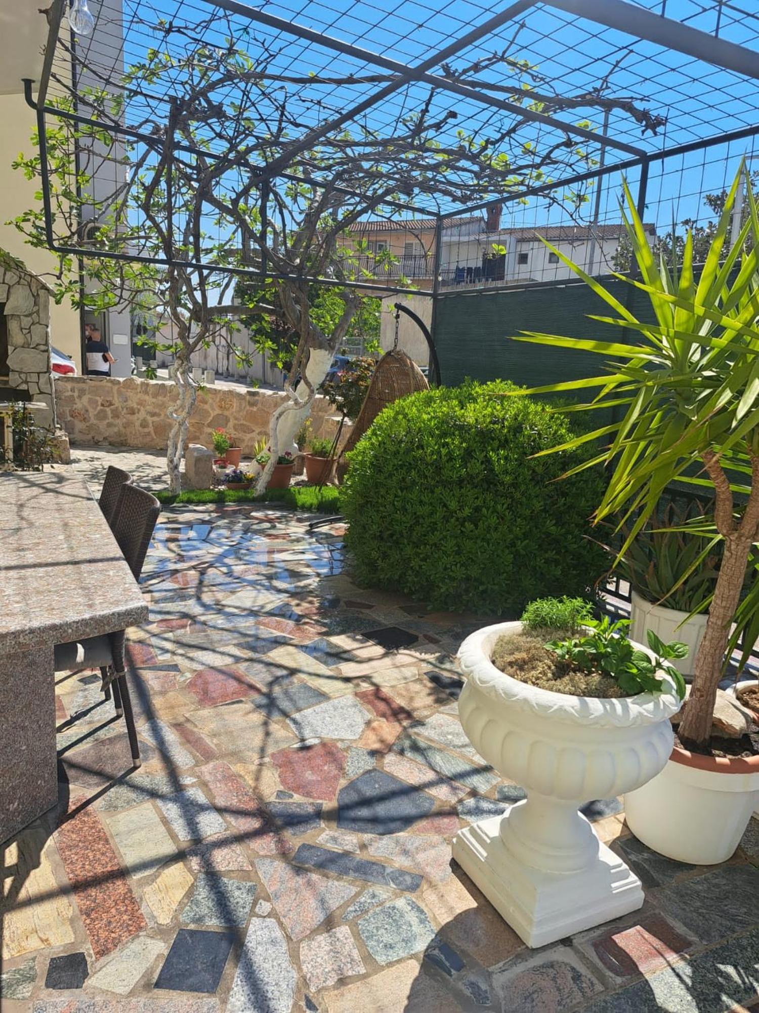 Apartments Nena Podstrana Exterior photo